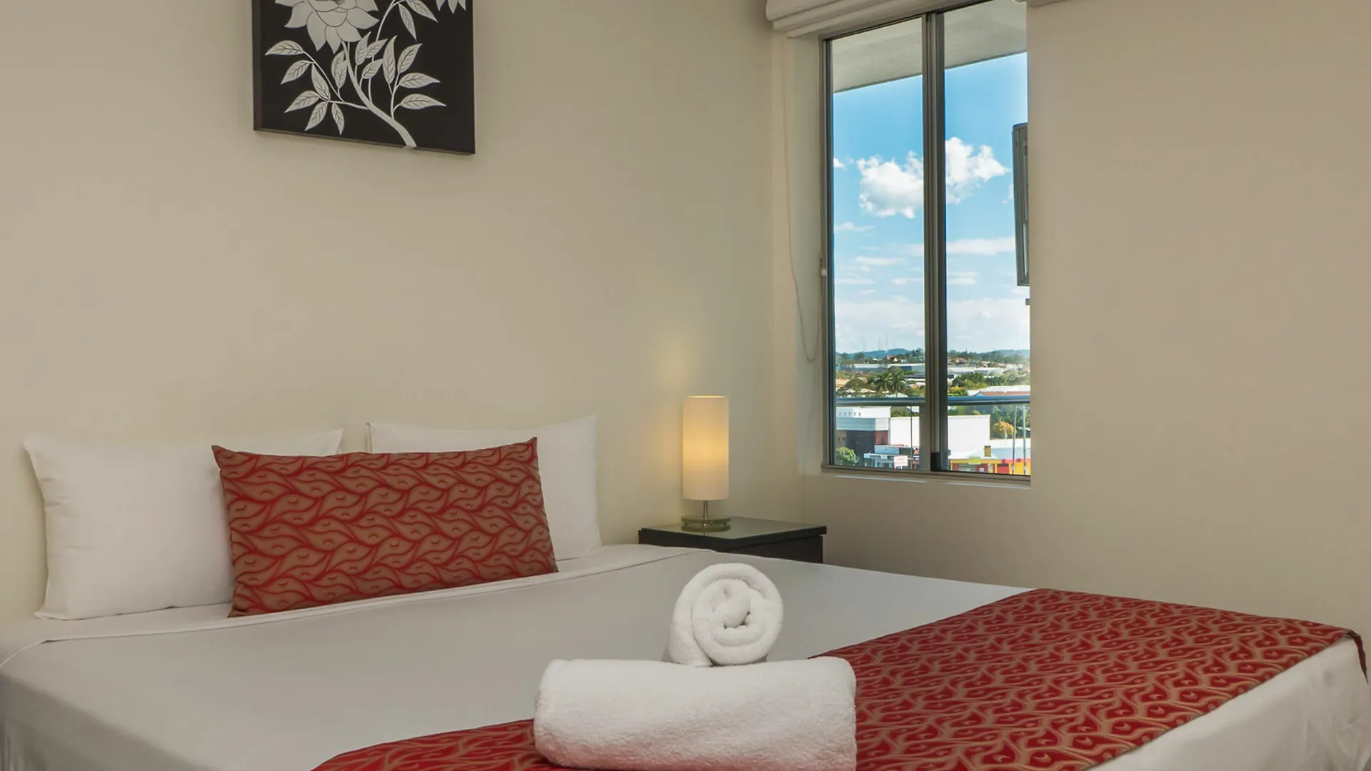 Апарт-отель The Chermside Apartments Брисбен